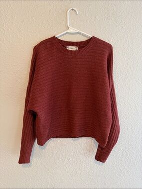 Pink Rose Ribbed Crewneck Sweater in Deep Wine